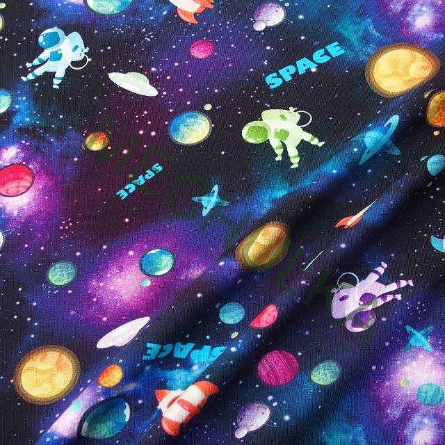 Vesmír / Space / Kosmonaut - ZBYTEK 0,9 m - tmavě modrá DIGITÁLNÍ elastická tričkovina jednolíc, potištěný bavlněný úplet, látka metráž - VÝPRODEJ