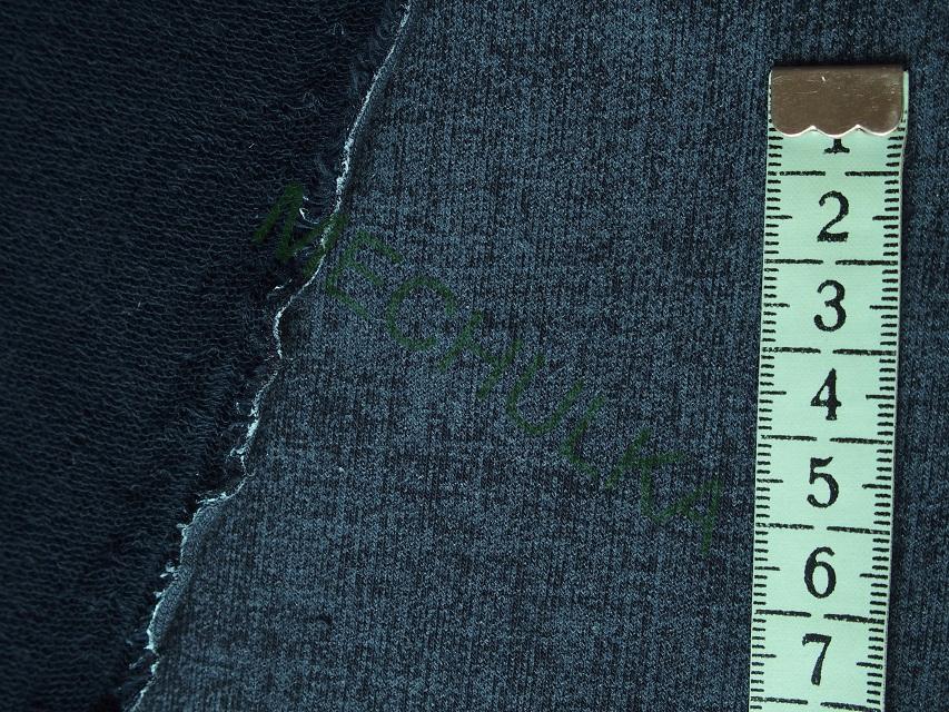 Jeans tmavě modrý - ZBYTEK 0,25 m - elastická teplákovina nepočesaná, potištěný bavlněný úplet, látka metráž - VÝPRODEJ