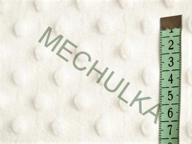 Minky s vytlačenými puntíky Smetanové, metráž látka jemný fleece s tečkami