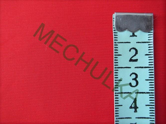 Šusťákovina se zátěrem Červená HLADKÁ, nepromokavá látka metráž
