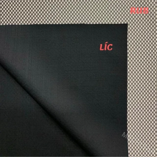 Jarní softshell černý - metráž - Voděodolná, prodyšná a lehká